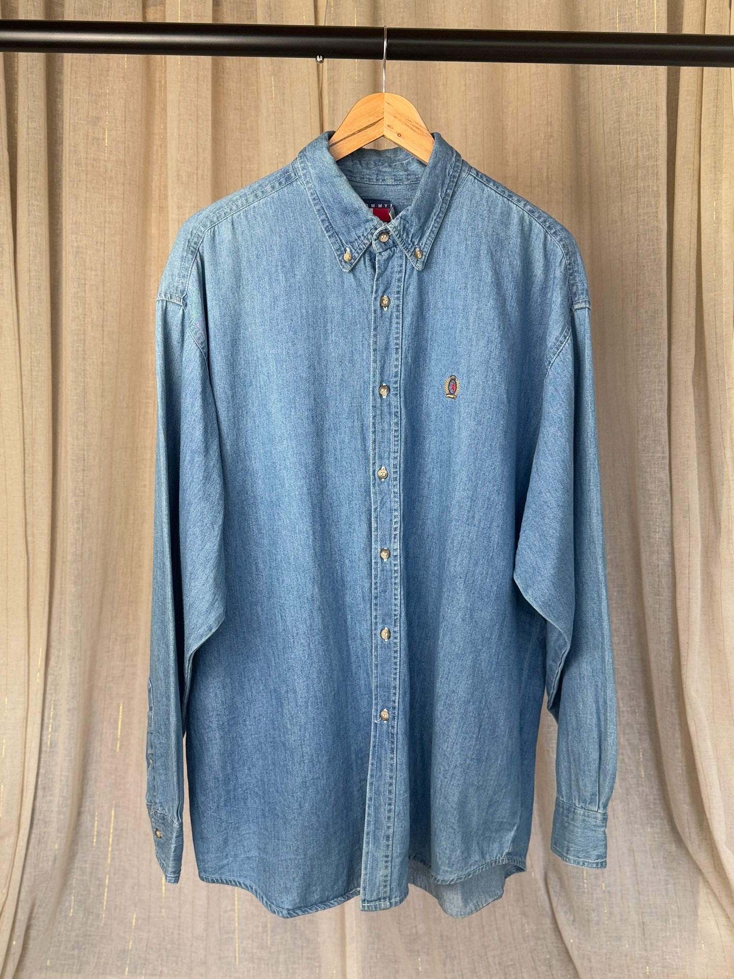 TOMMY HILFIGER DENIM SHIRT - UK XL