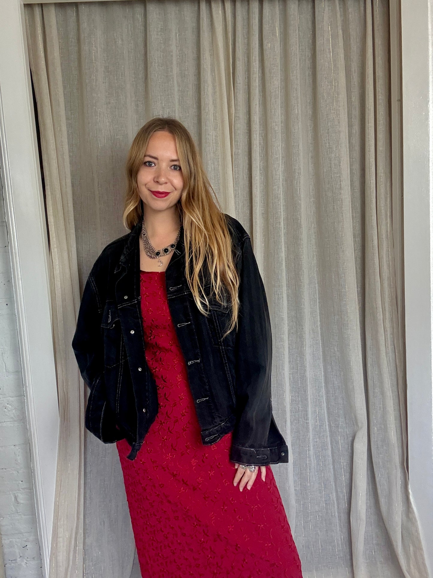 VINTAGE LEVIS BLACK DENIM JACKET - UK 8-14