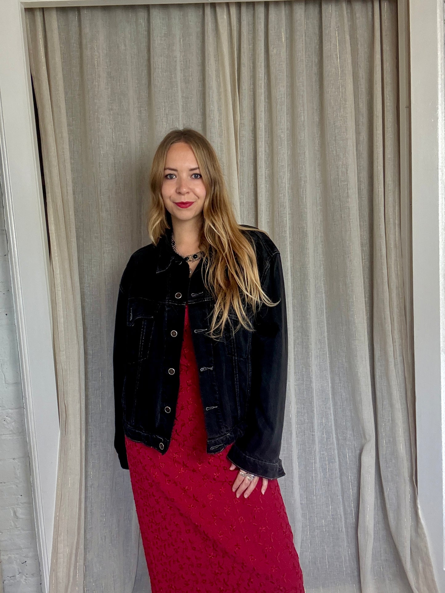 VINTAGE LEVIS BLACK DENIM JACKET - UK 8-14