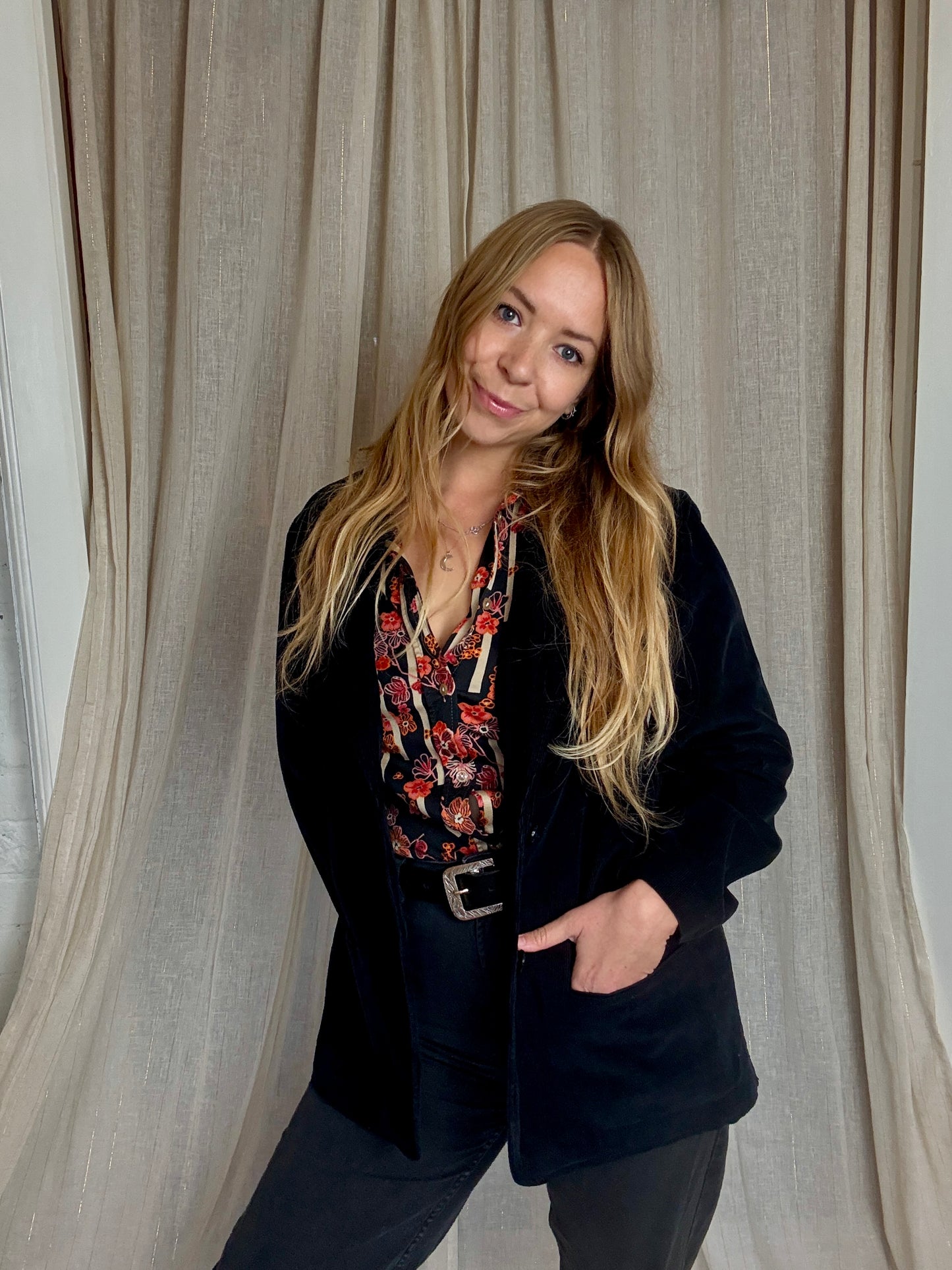 100% COTTON BLACK CORD BLAZER - UK 14/16