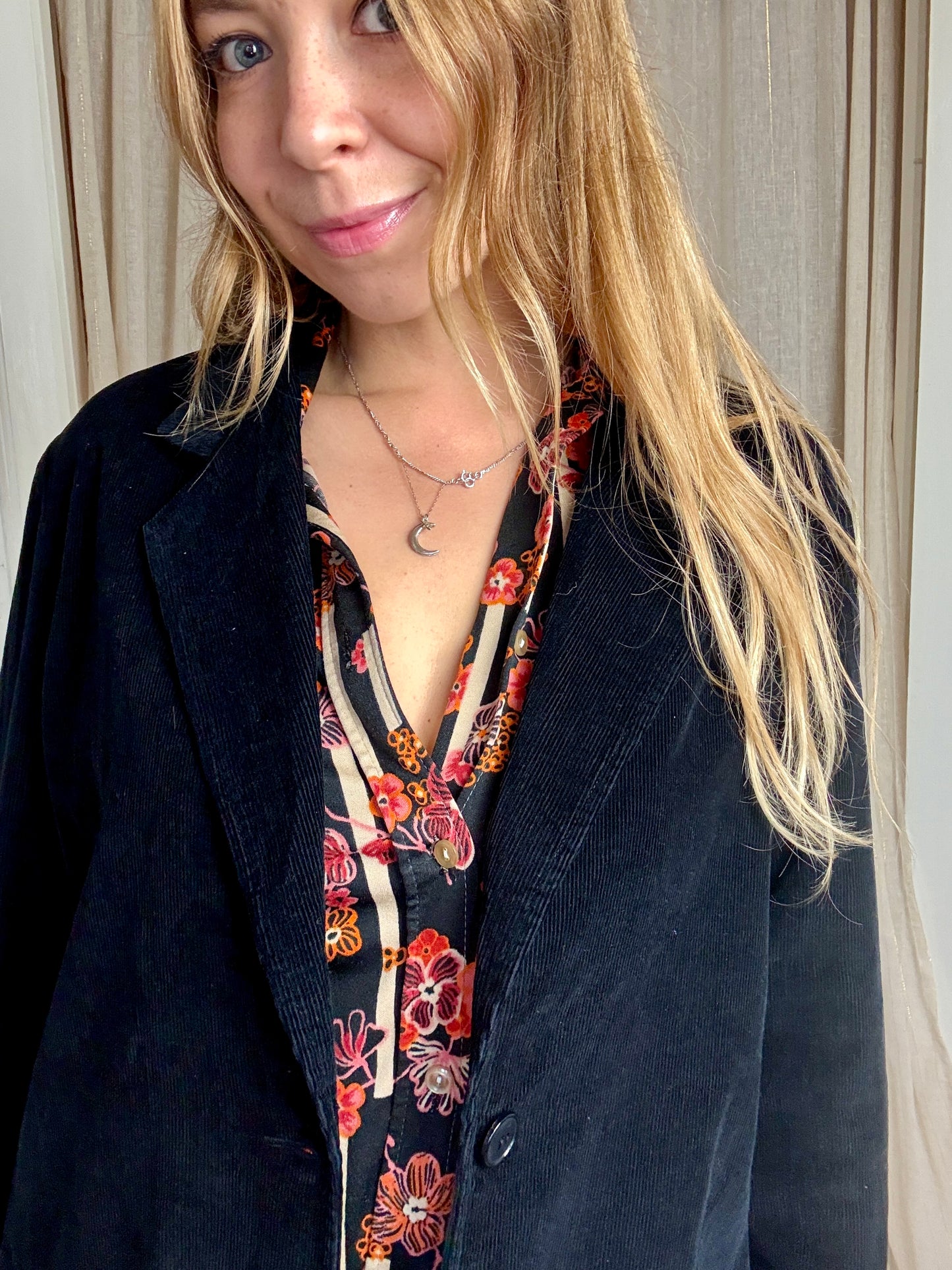 100% COTTON BLACK CORD BLAZER - UK 14/16