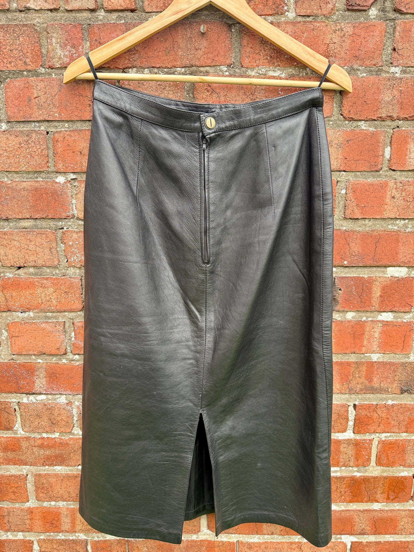 100% REAL LEATHER LONG BLACK SKIRT - UK 10