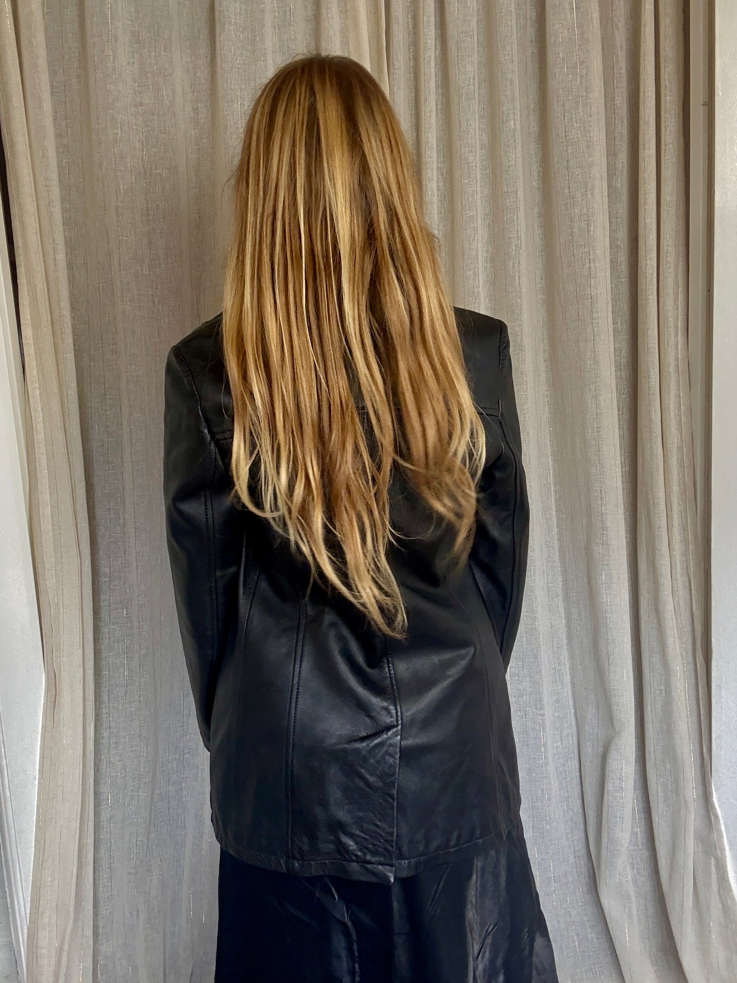 100% VINTAGE REAL LEATHER FITTED JACKET - UK 8/10