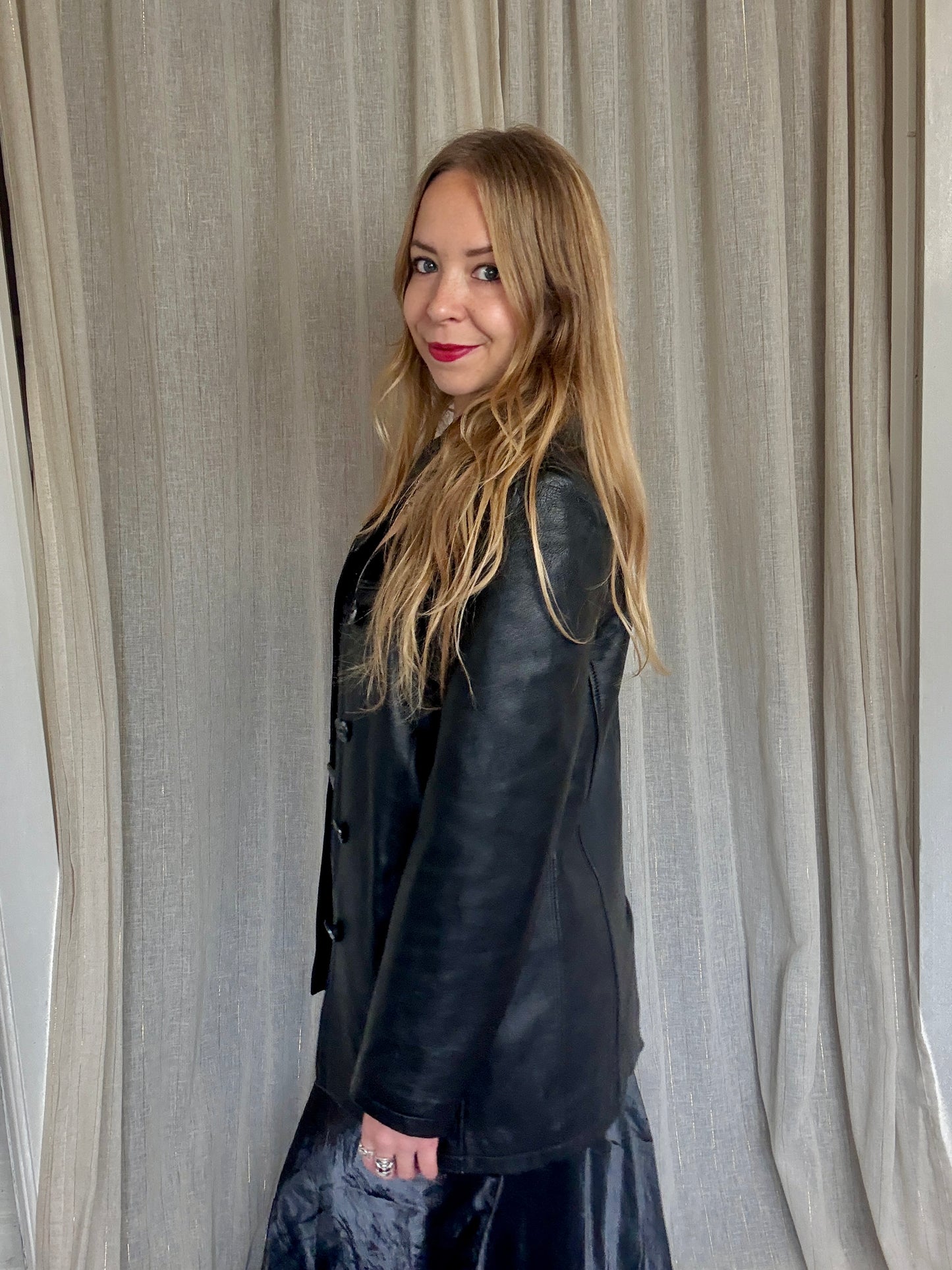 100% VINTAGE REAL LEATHER FITTED JACKET - UK 8/10