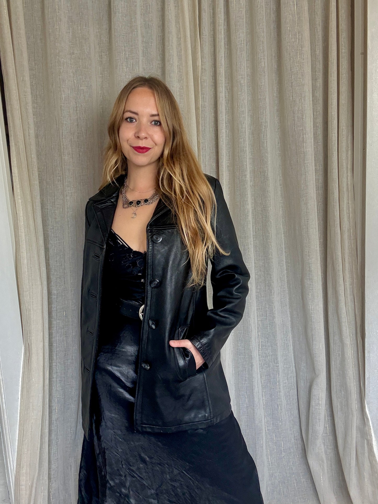 100% VINTAGE REAL LEATHER FITTED JACKET - UK 8/10