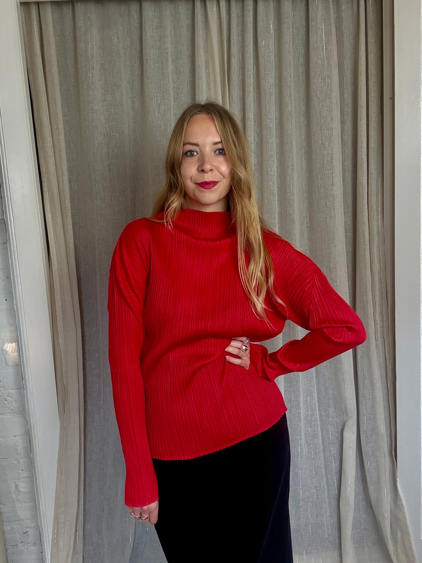 ISSEY MIYAKE PLEATS PLEASE RED BLOUSE - ONE SIZE