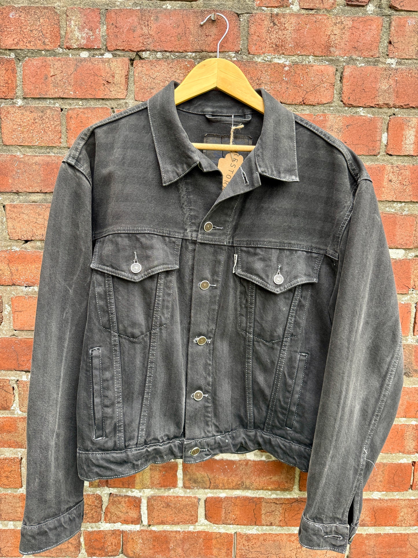 VINTAGE LEVIS BLACK DENIM JACKET - UK 8-14