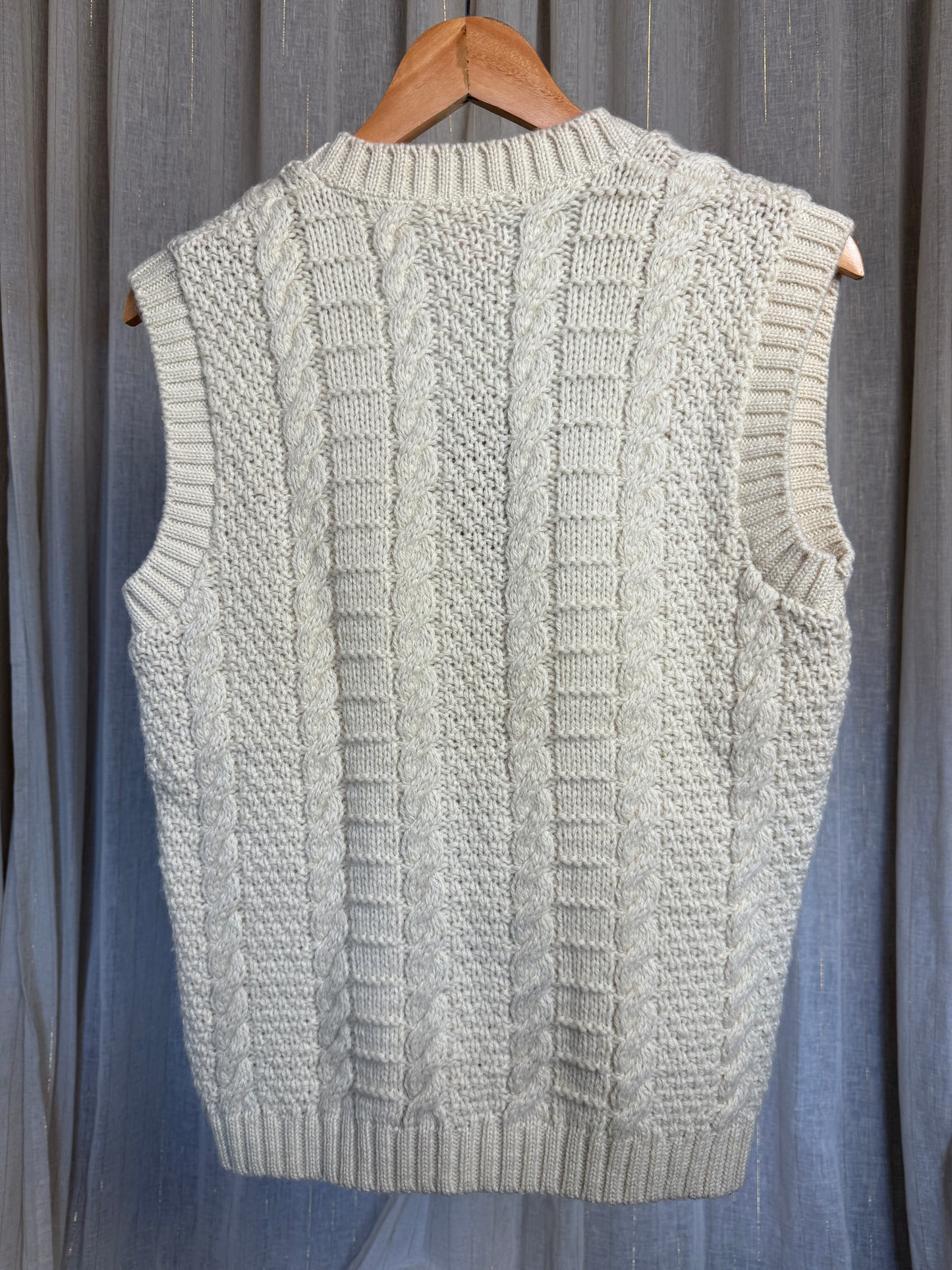 HAND KNITTED WOOL CALI VEST - UK 12/14
