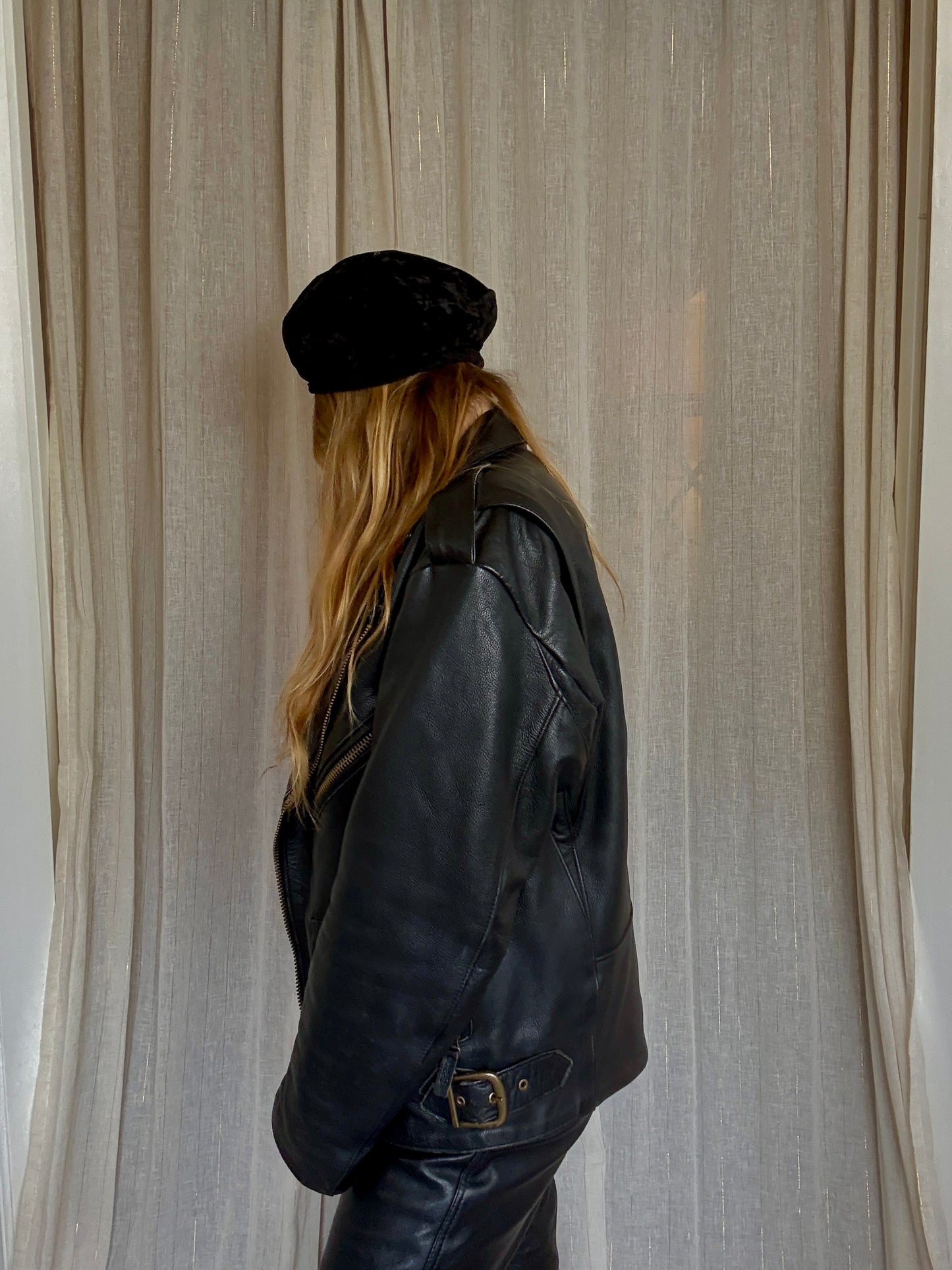 VINTAGE 100% REAL LEATHER BIKER JACKET - UK 10