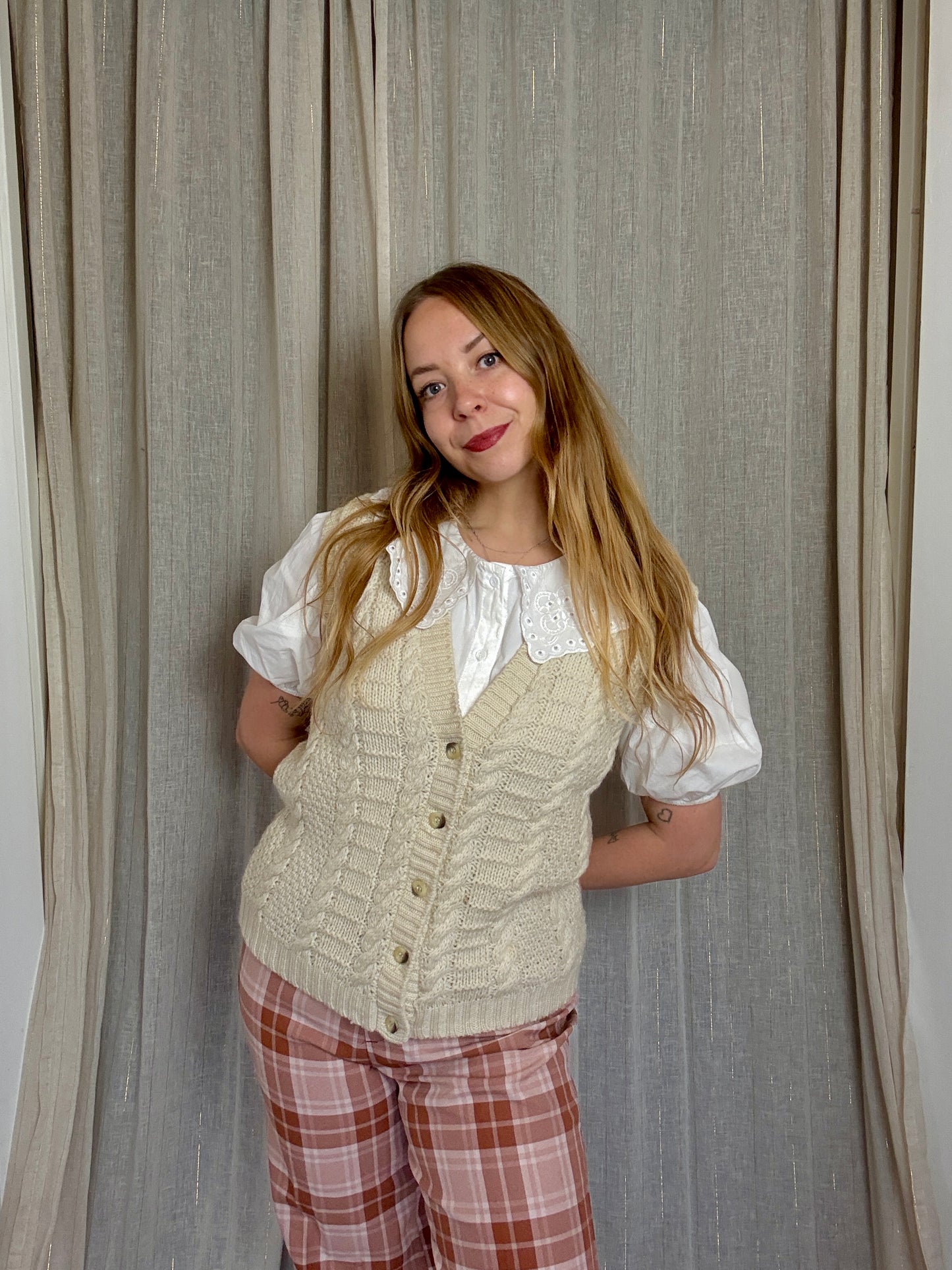 HAND KNITTED WOOL CALI VEST - UK 12/14