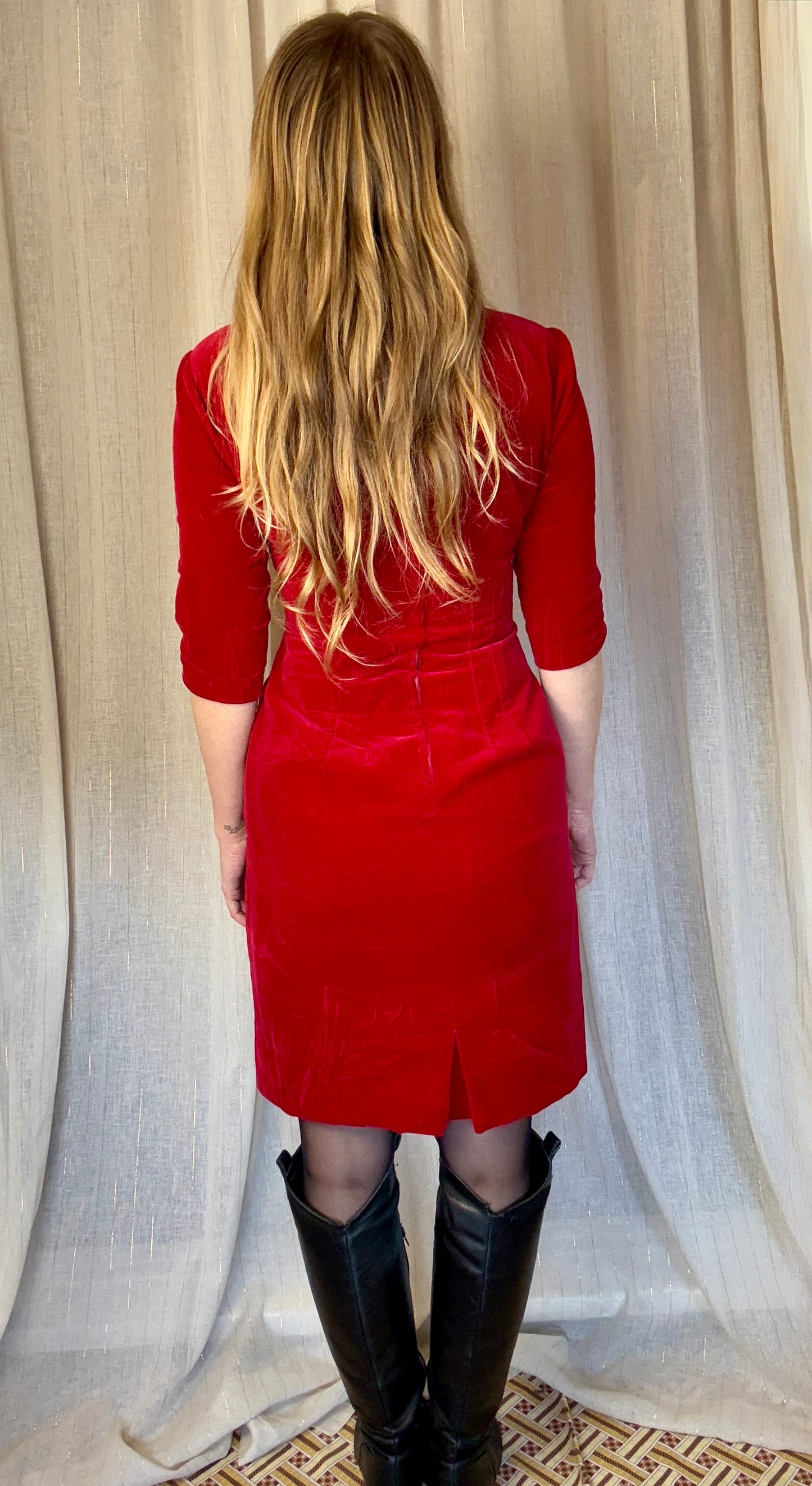 RED VELVET DILARA DRESS - UK 8/10