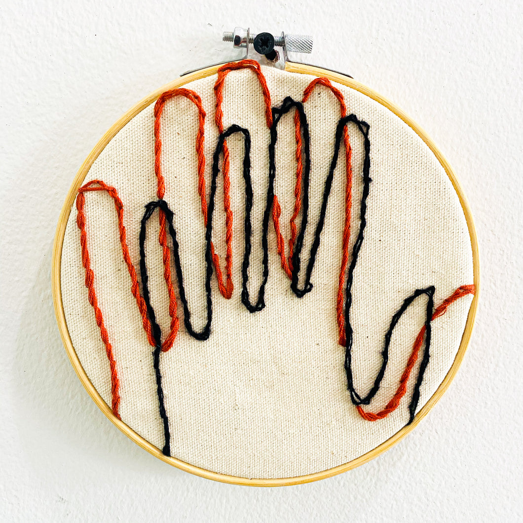 EMBROIDERY WORKSHOP | EMBROIDERED HANDS
